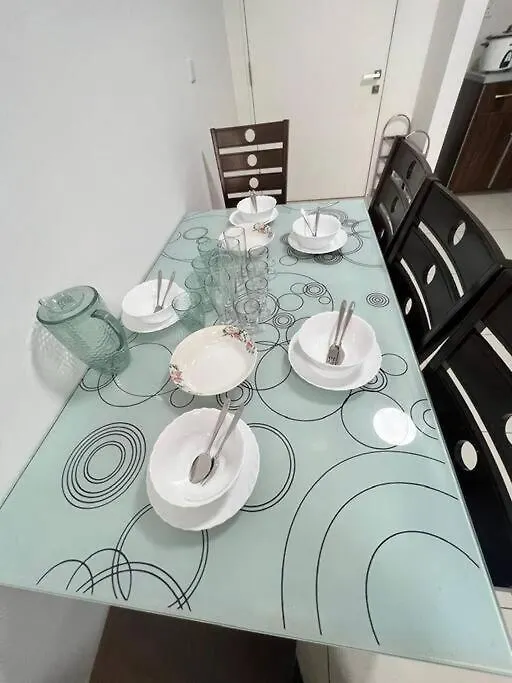別荘 クアラルンプール Cozy Kenwingston Platz Kl 2-5 Pax 2Br&2Br Genting View Parkin Netflix 382ヴィラ マレーシア